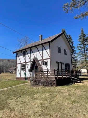 $295,000 | 5030 Idlewild Street, Duluth, MN 55804