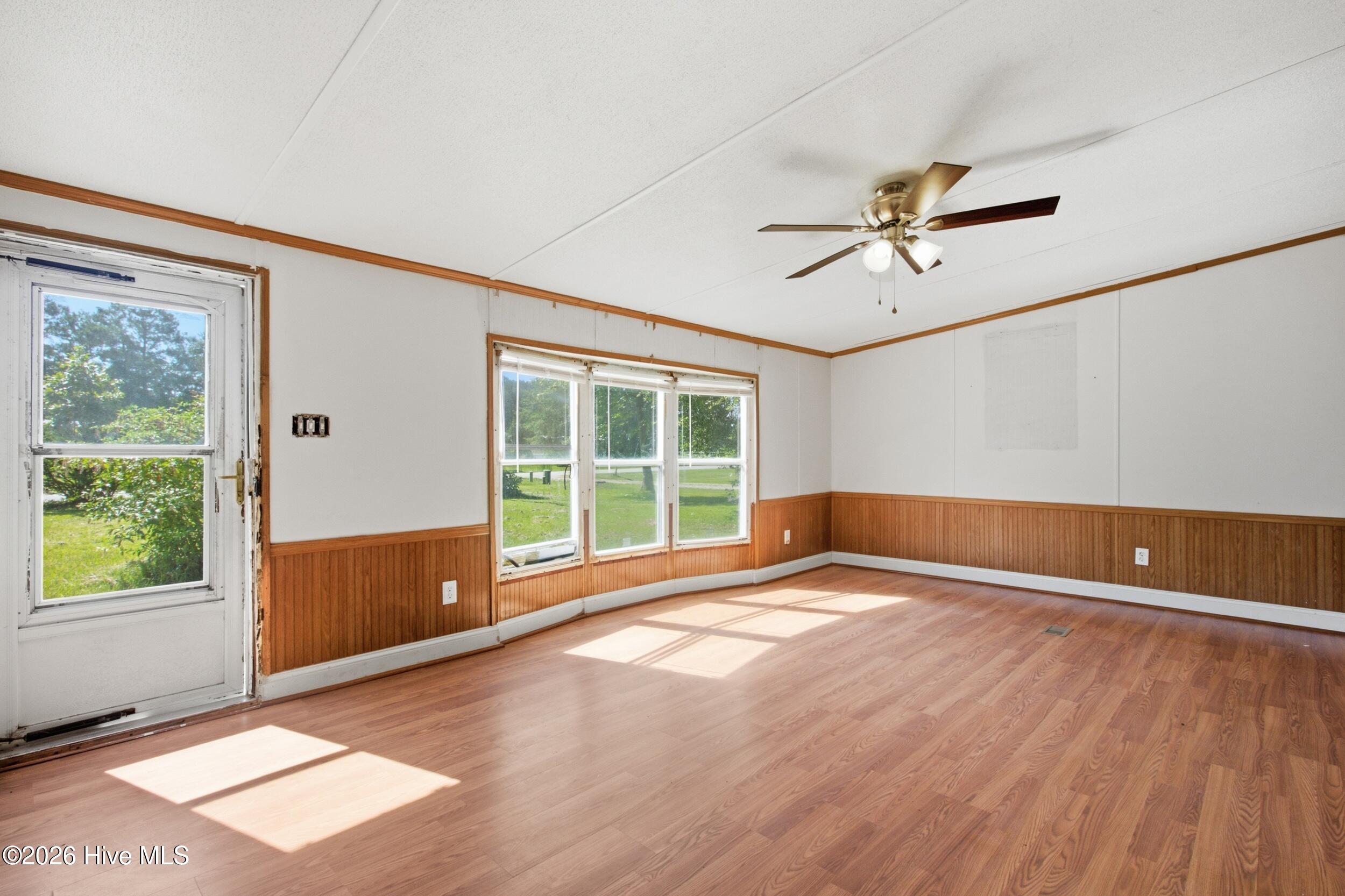 Entryway / Living Room