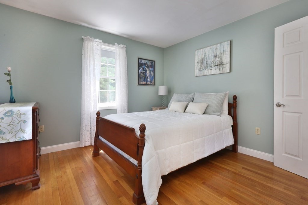 4 Abbott Road Maynard, MA 01754 - Photo 12 of 24 Gallery Image 12