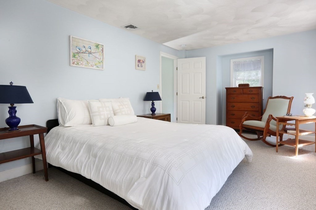 4 Abbott Road Maynard, MA 01754 - Photo 19 of 24 Gallery Image 19