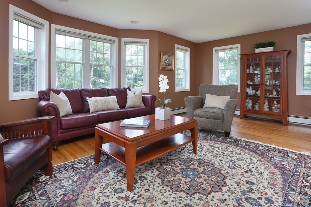 4 Abbott Road Maynard, MA 01754 - Photo 8 of 24 Gallery Image 8