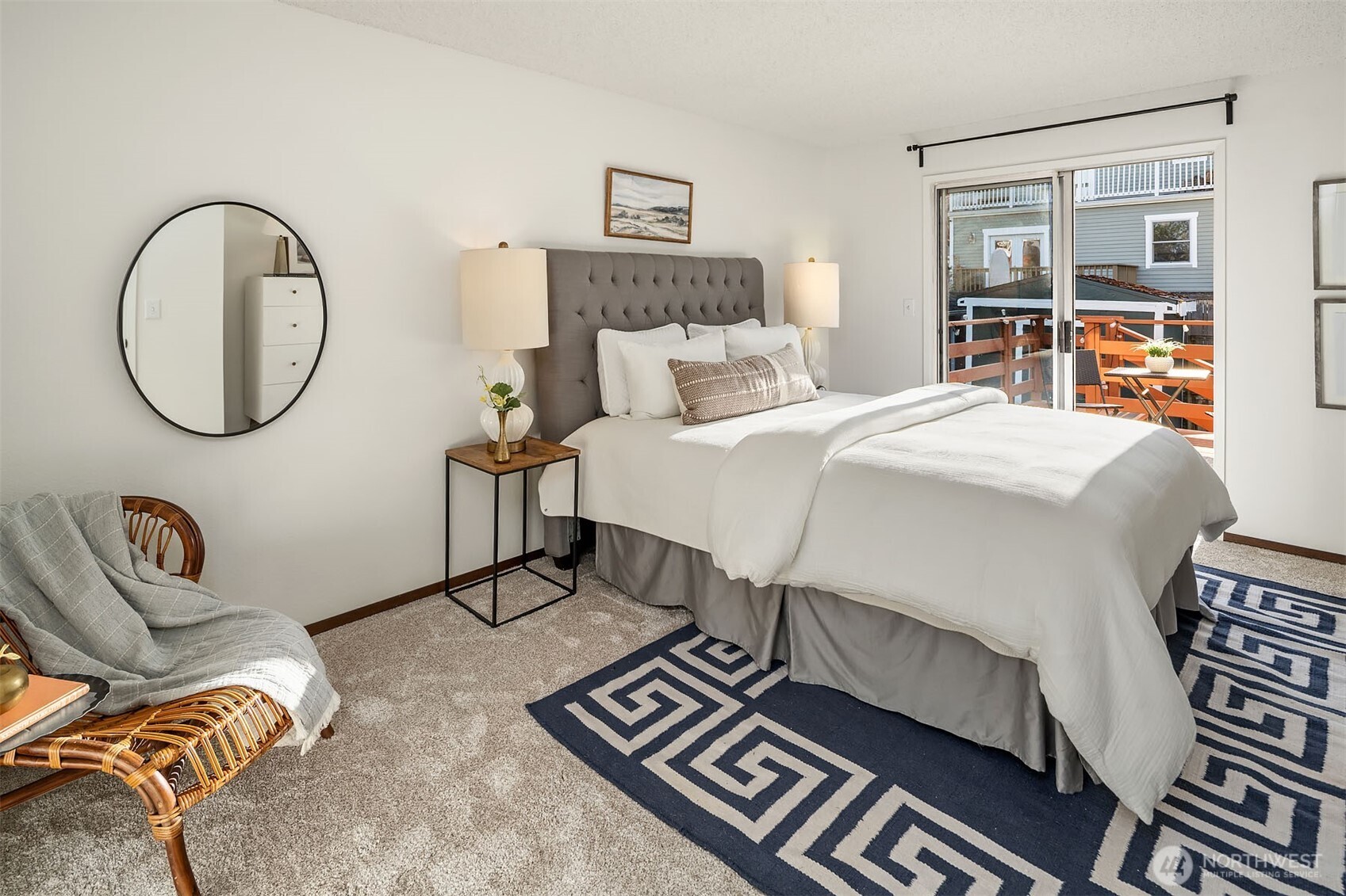 3215 40th Avenue Southwest Seattle, WA 98116 - Photo 11 of 37