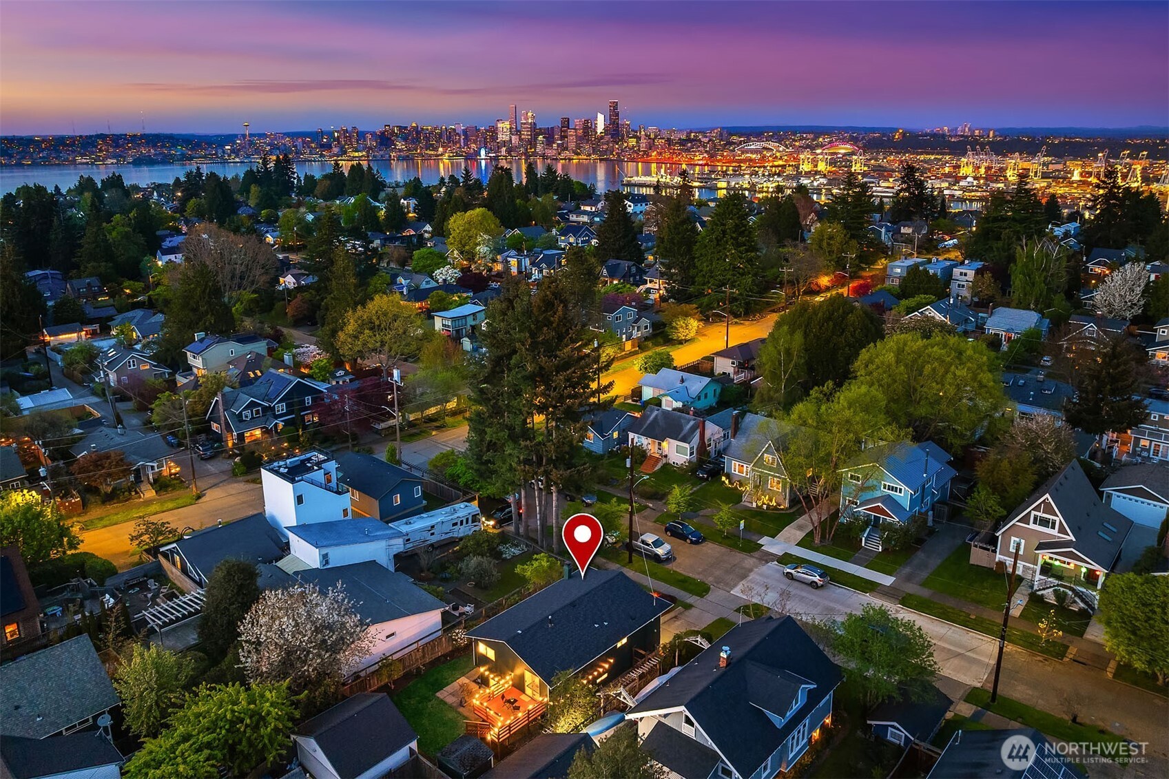 3215 40th Avenue Southwest Seattle, WA 98116 - Photo 34 of 37