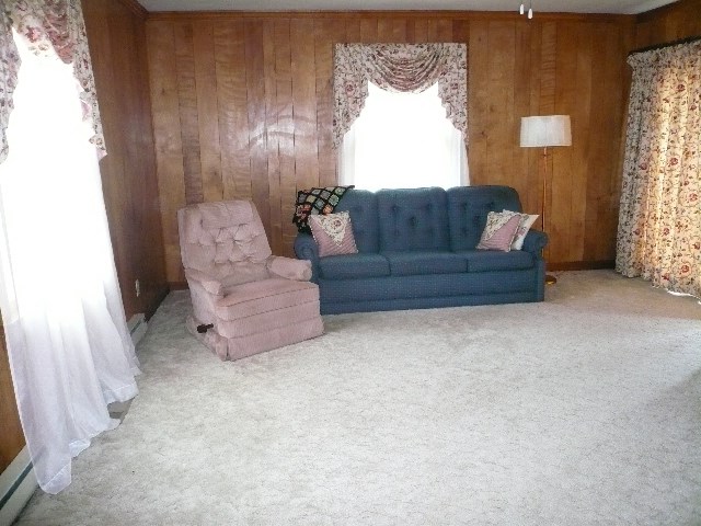 256 Bookerdale Road Waynesboro, VA 22980 - Photo 11 of 21 Gallery Image 11