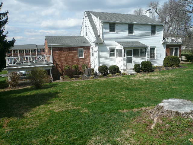256 Bookerdale Road Waynesboro, VA 22980 - Photo 5 of 21 Gallery Image 5