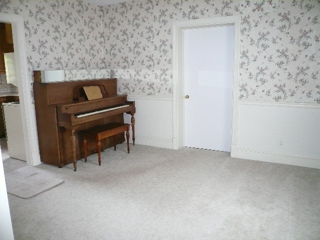 256 Bookerdale Road Waynesboro, VA 22980 - Photo 8 of 21 Gallery Image 8