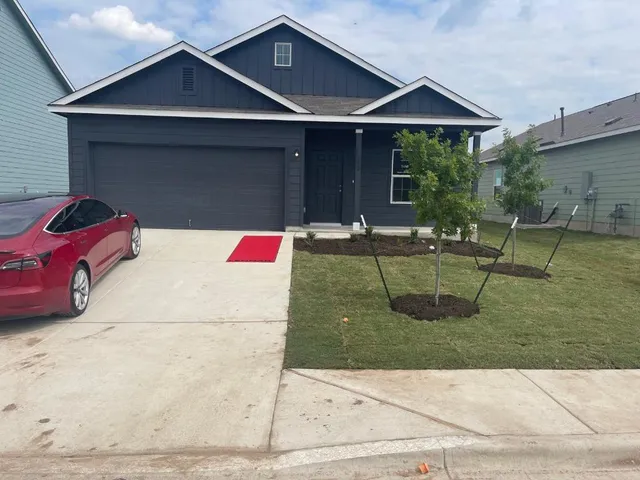 $1,850 | 502 Thunderstorm Avenue, Lockhart, TX 78644