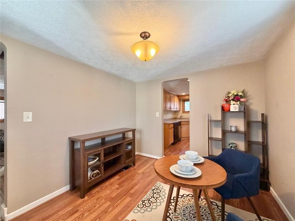4289 Glen Lytle Road Pittsburgh, PA 15217 - Photo 15 of 46