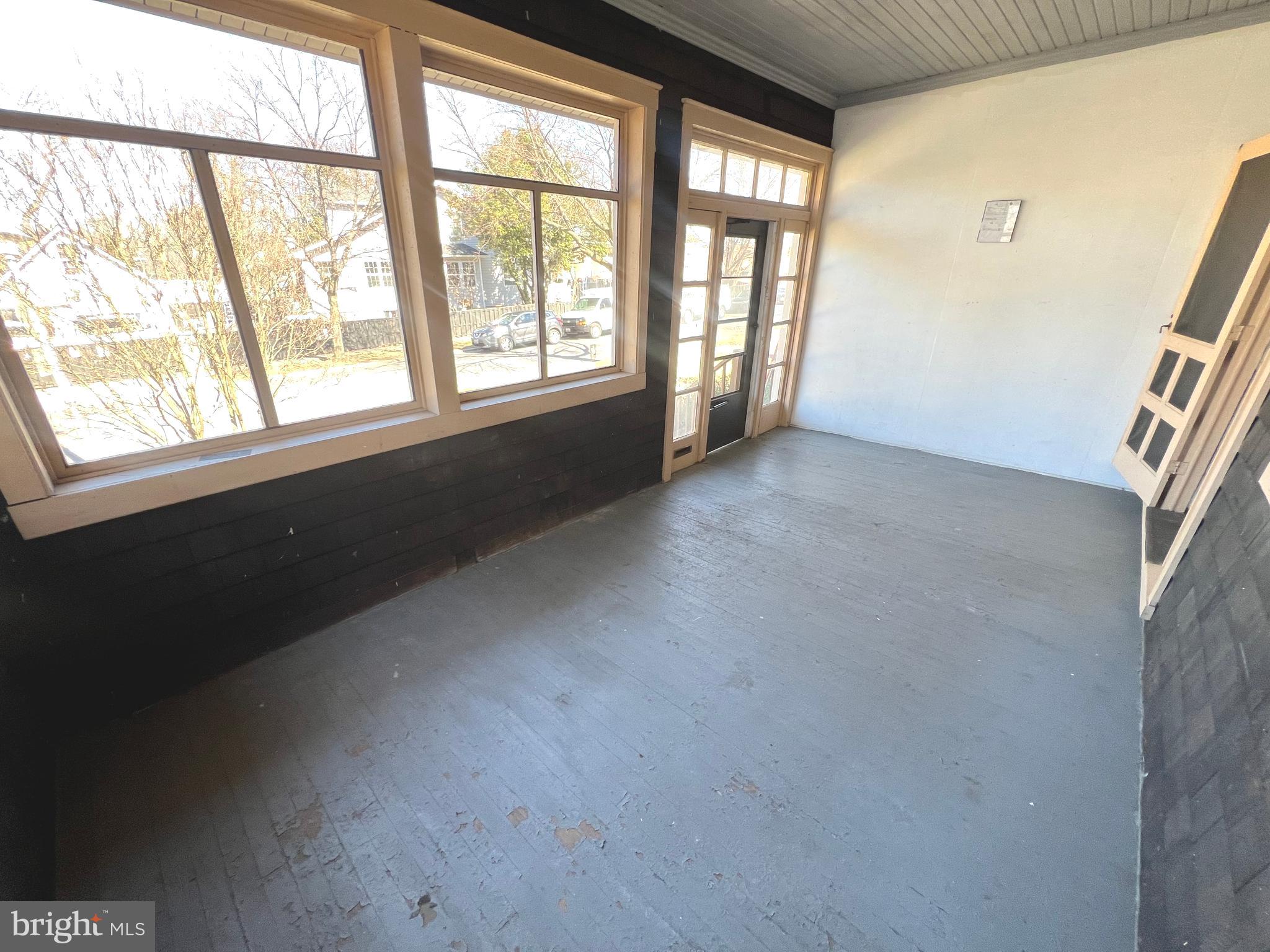 2817 Goodwood Road Baltimore, MD 21214 - Photo 3 of 68