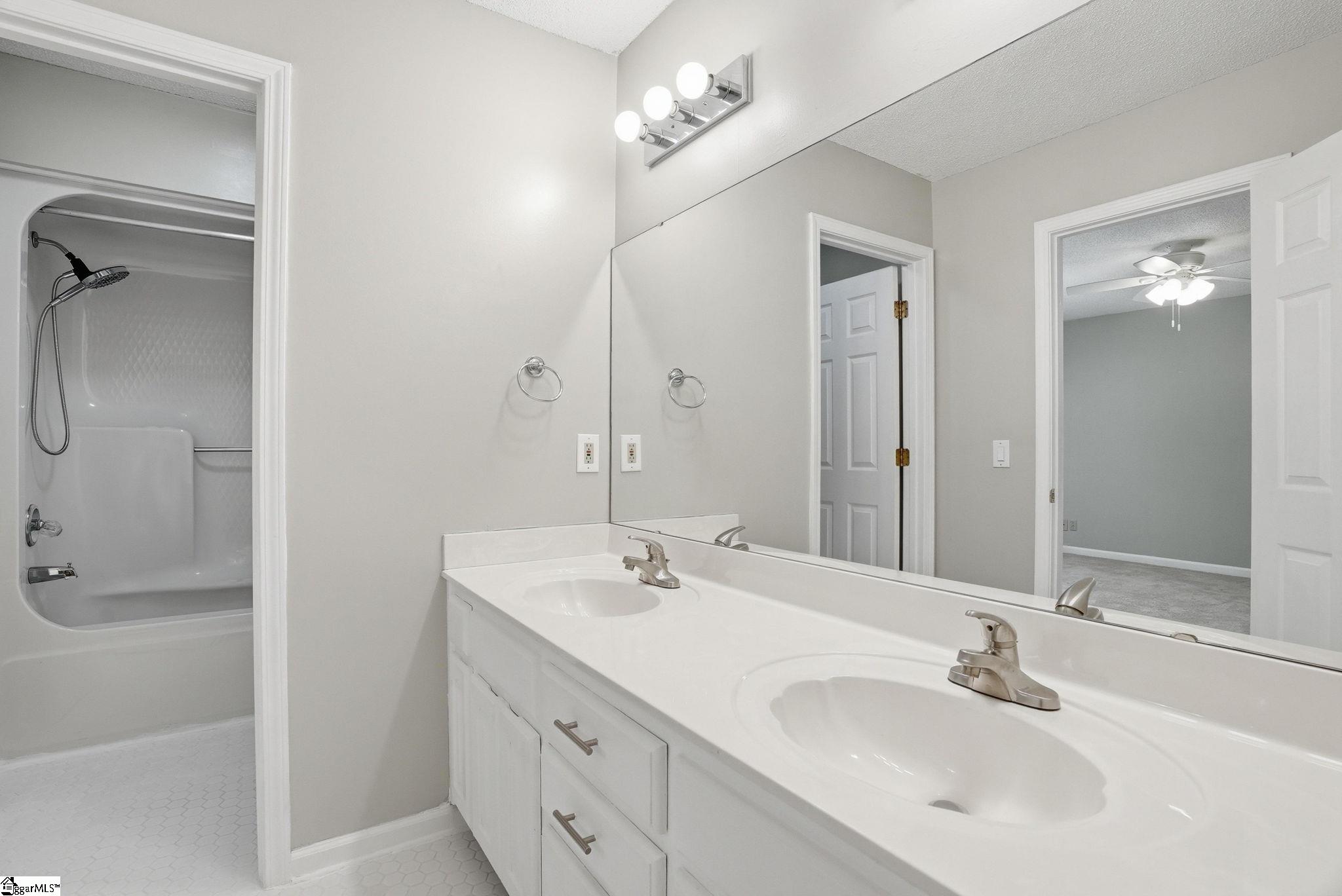 101 Emerald Way Simpsonville, SC 29681 - Photo 20 of 31
