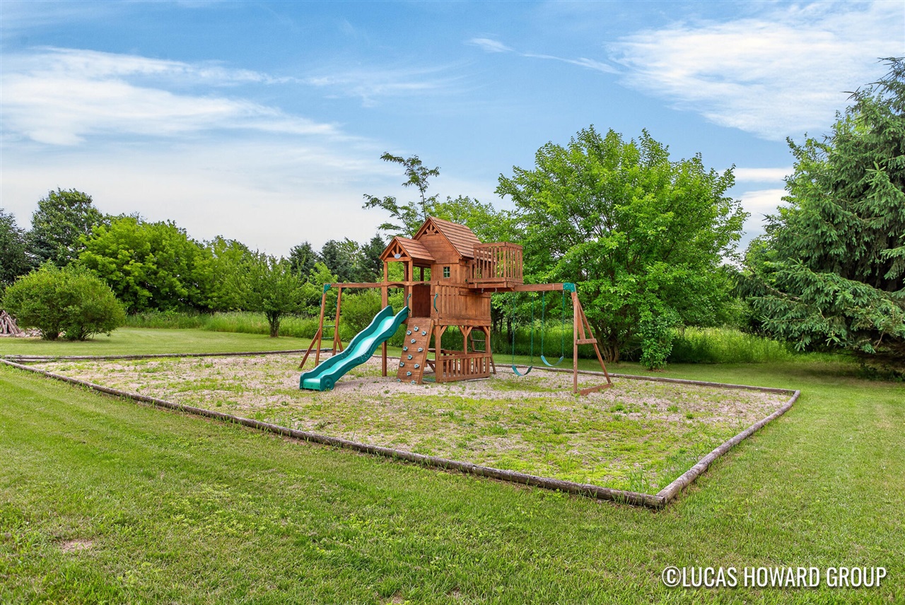6297 Fitzner Road Greenville, MI 48838 - Photo 34 of 47 Gallery Image 34