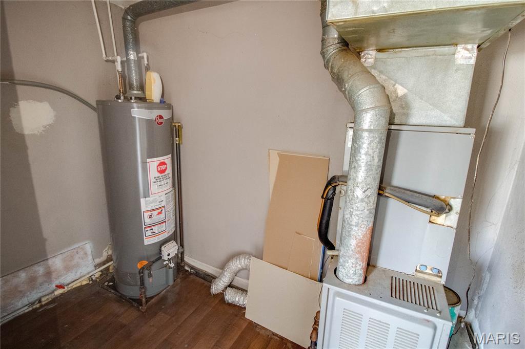 176 South Pence Street East Alton, IL 62024 - Photo 12 of 21