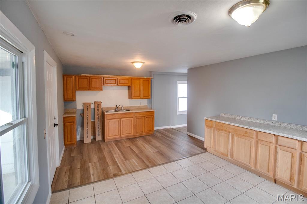 176 South Pence Street East Alton, IL 62024 - Photo 18 of 21