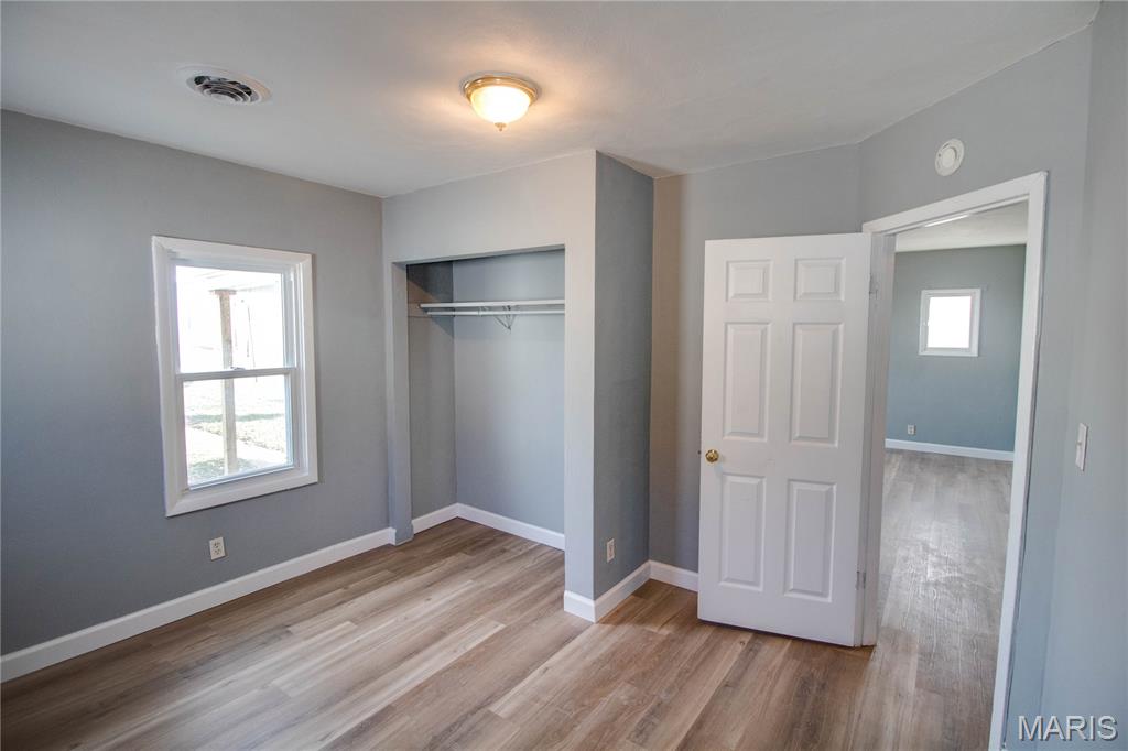 176 South Pence Street East Alton, IL 62024 - Photo 8 of 21