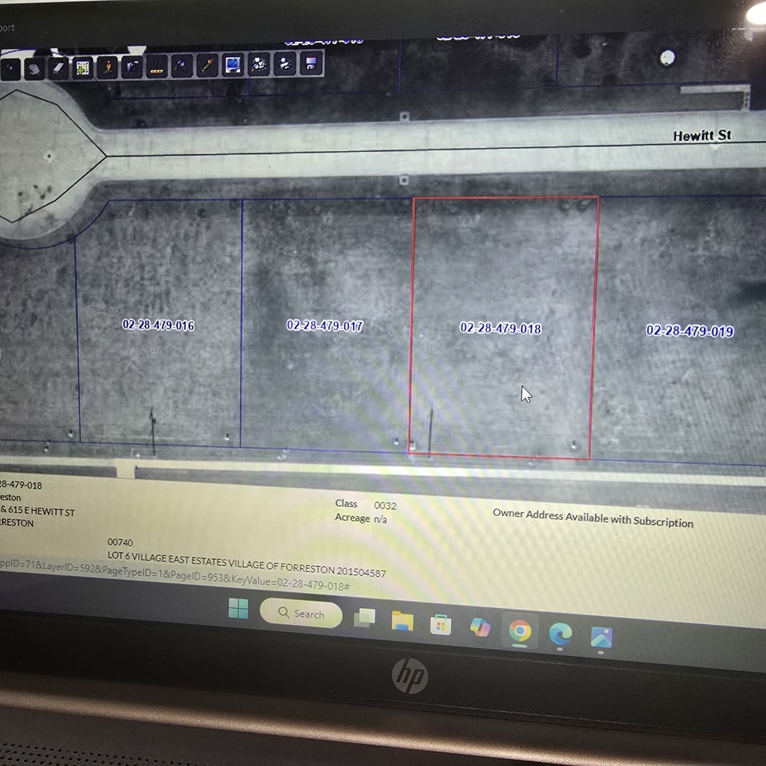 613 Hewitt Street Forreston, IL 61030 - Photo 1 of 1 a view of a air conditioner