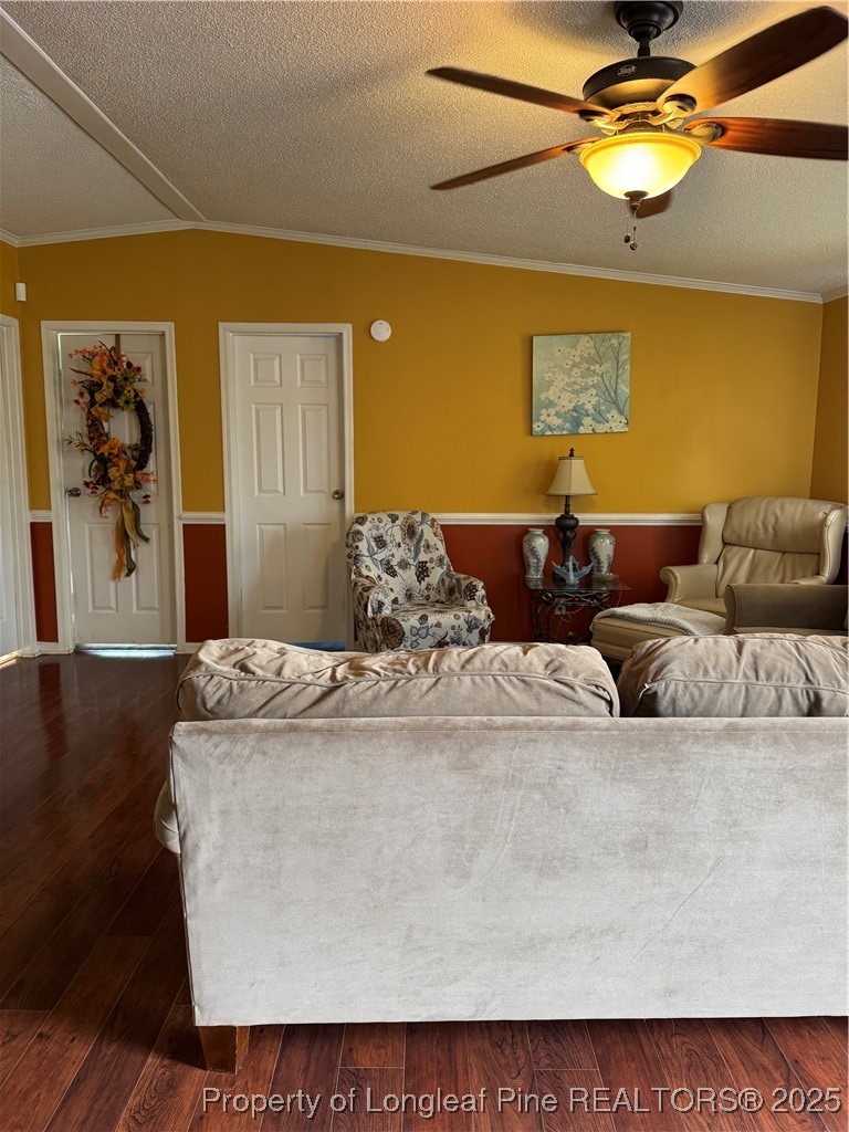3082 Alamac Road Lumberton, NC 28358 - Photo 3 of 30 Living Room