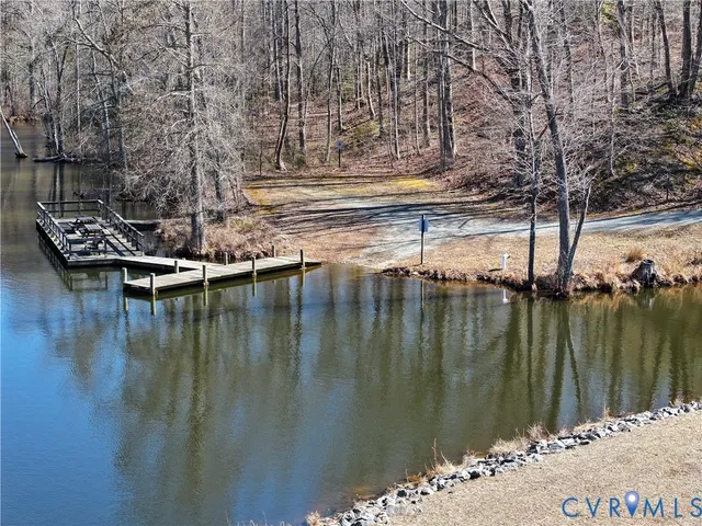 $409,900 | 79 East Sunrise Drive, Warsaw, VA 22572