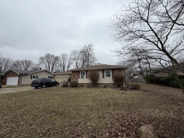 $164,500 | 1014 Illinois Drive, Rantoul, IL 61866