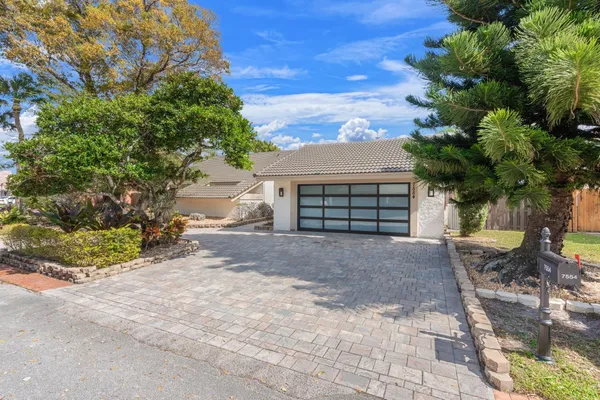 $855,000 | 7554 Black Olive Avenue, Tamarac, FL 33321