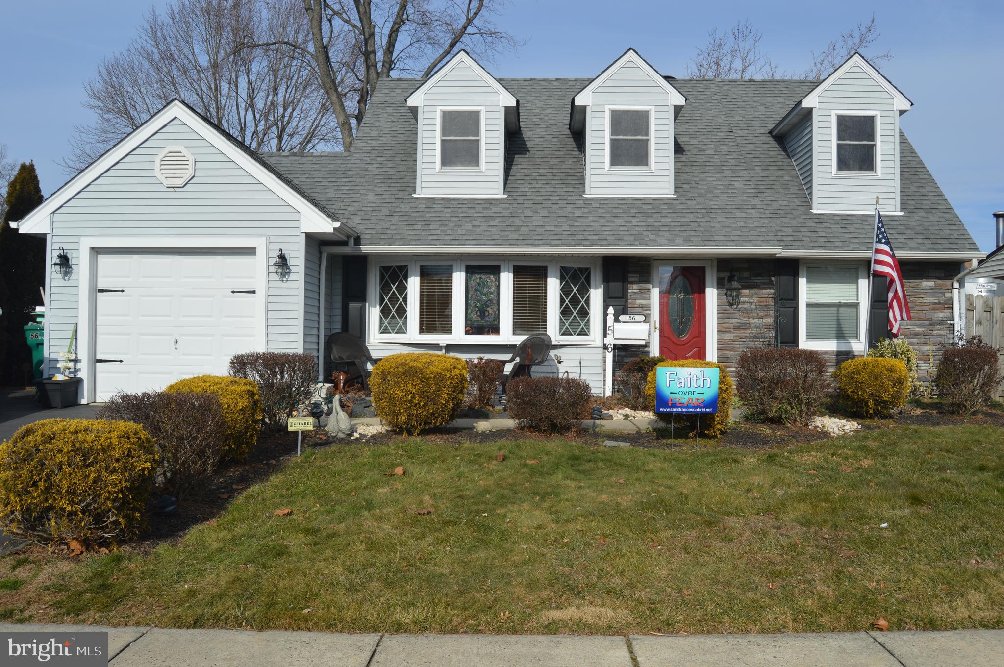 56 Middle Road Levittown, PA 19056 - Photo 1 of 16 Front view