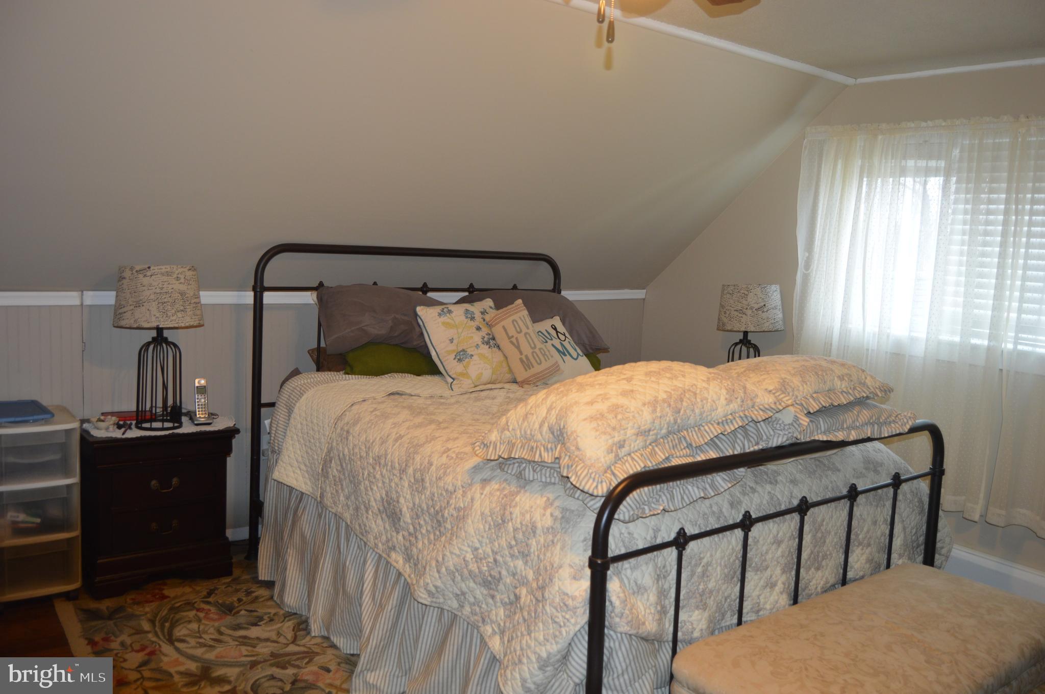 56 Middle Road Levittown, PA 19056 - Photo 13 of 16 Bedroom 4 - Second floor