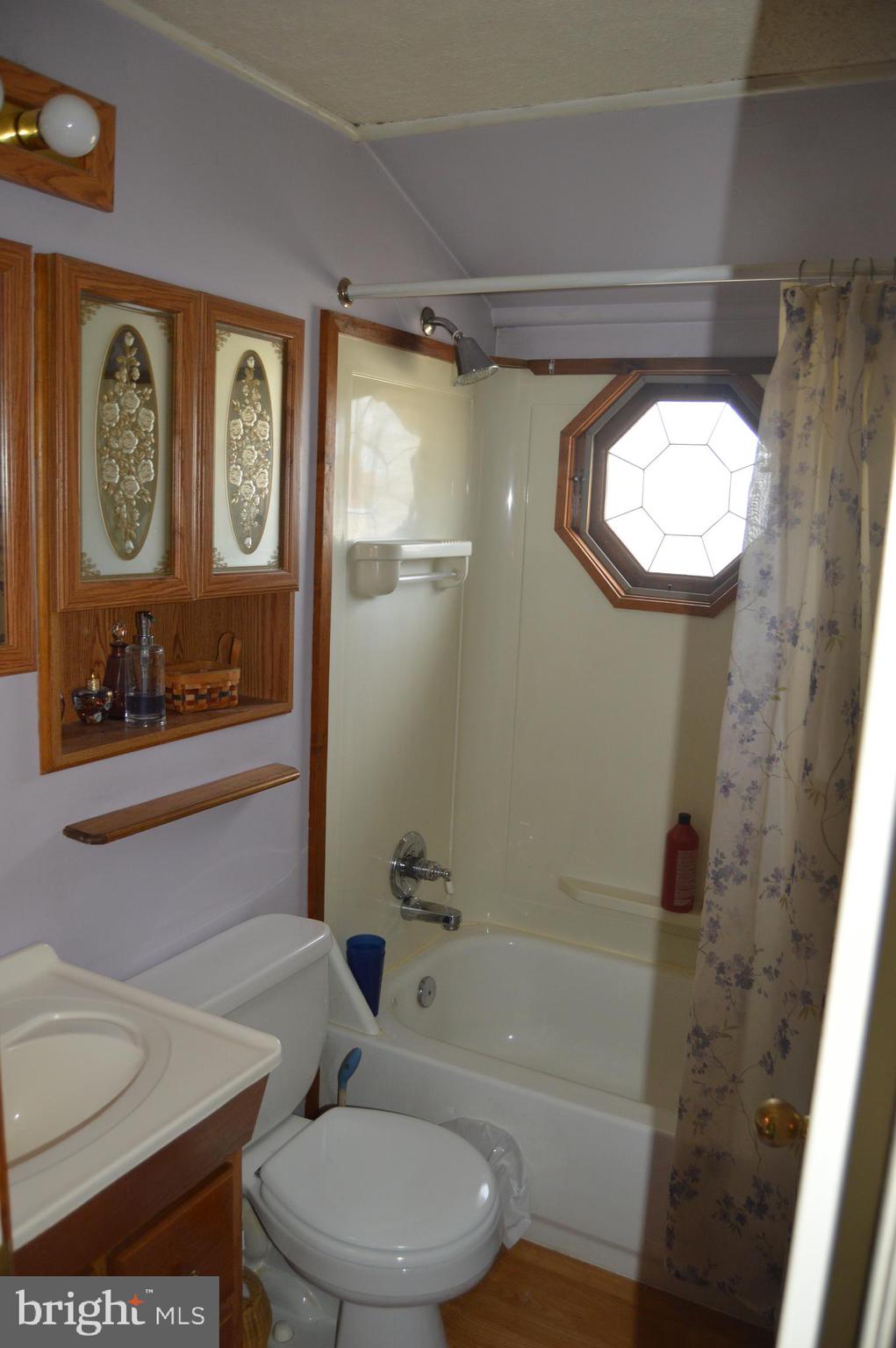 56 Middle Road Levittown, PA 19056 - Photo 8 of 16 Second floor bathroom