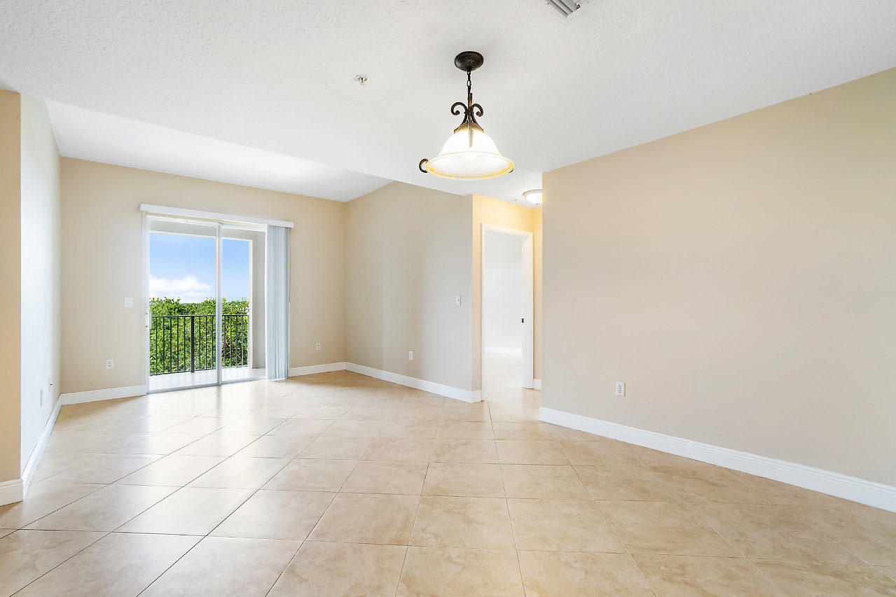 1155 Main Street, Unit 314 Jupiter, FL 33458 - Photo 18 of 36 017-1155MainSt-Jupiter-FL-small