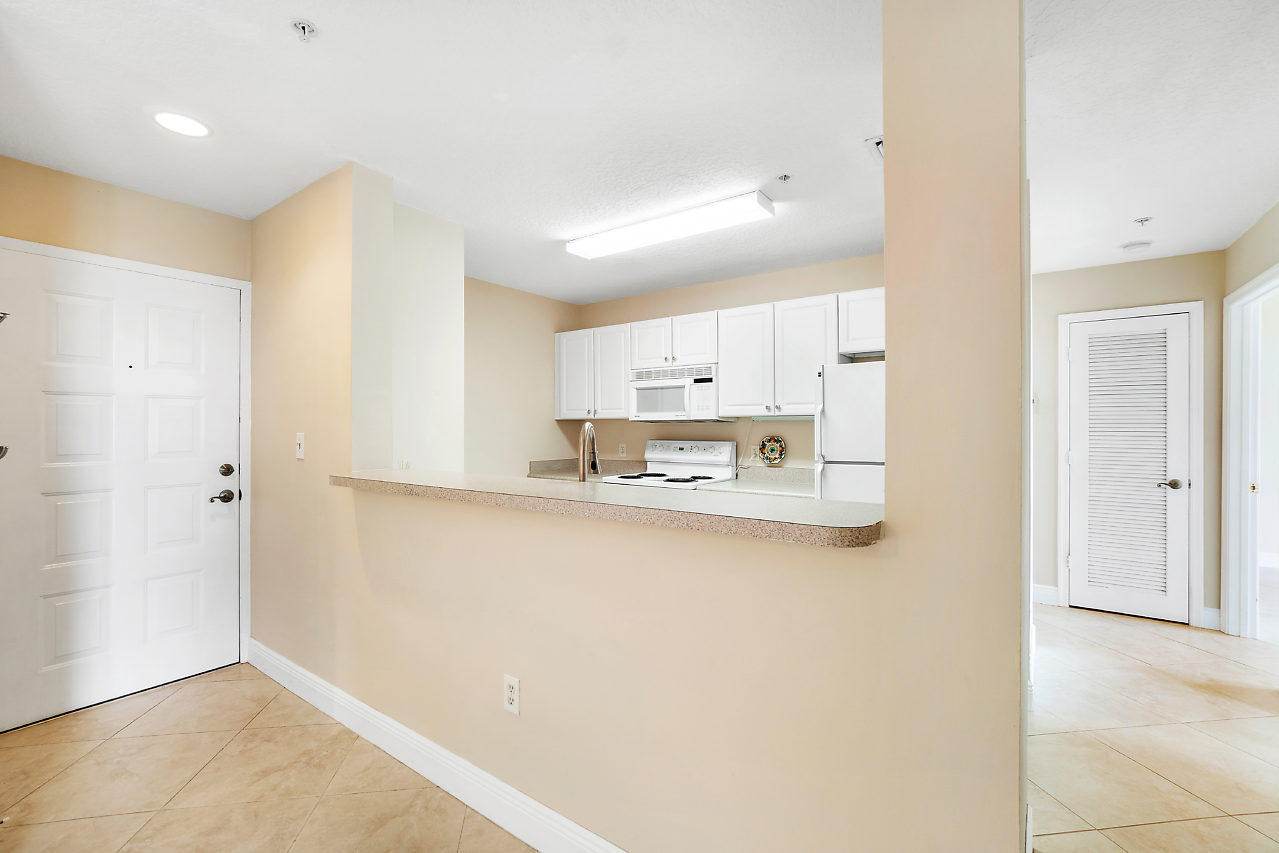 1155 Main Street, Unit 314 Jupiter, FL 33458 - Photo 21 of 36 020-1155MainSt-Jupiter-FL-small