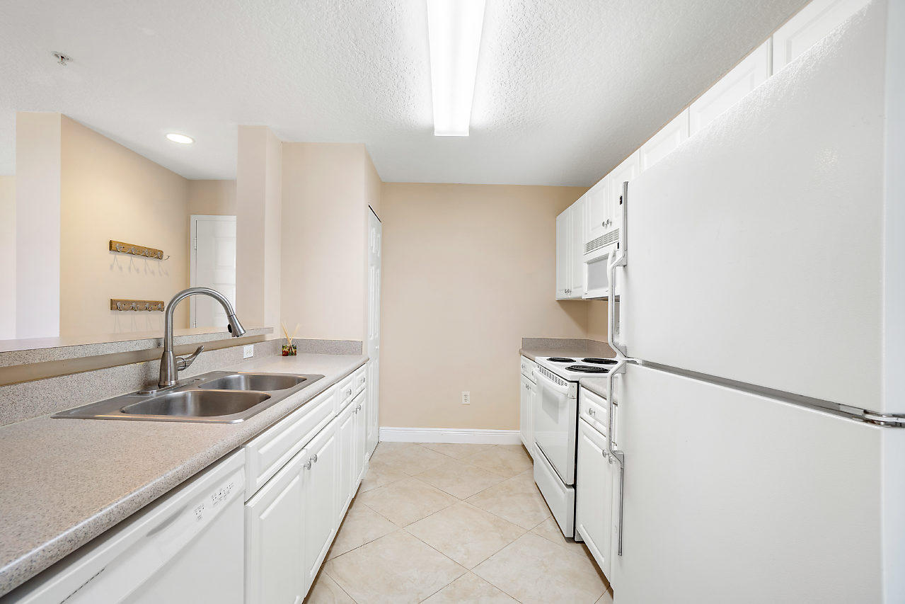 1155 Main Street, Unit 314 Jupiter, FL 33458 - Photo 22 of 36 021-1155MainSt-Jupiter-FL-small