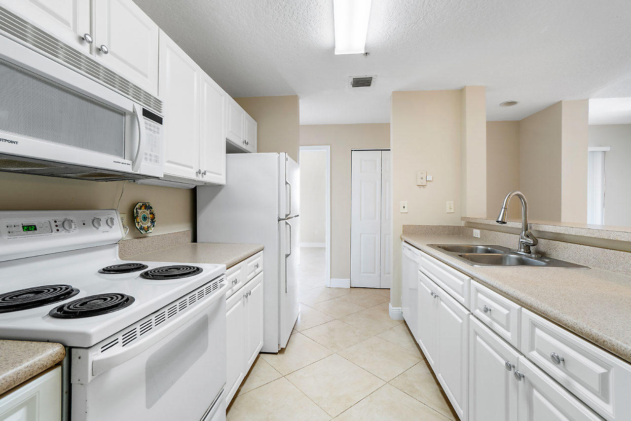 1155 Main Street, Unit 314 Jupiter, FL 33458 - Photo 25 of 36 024-1155MainSt-Jupiter-FL-small