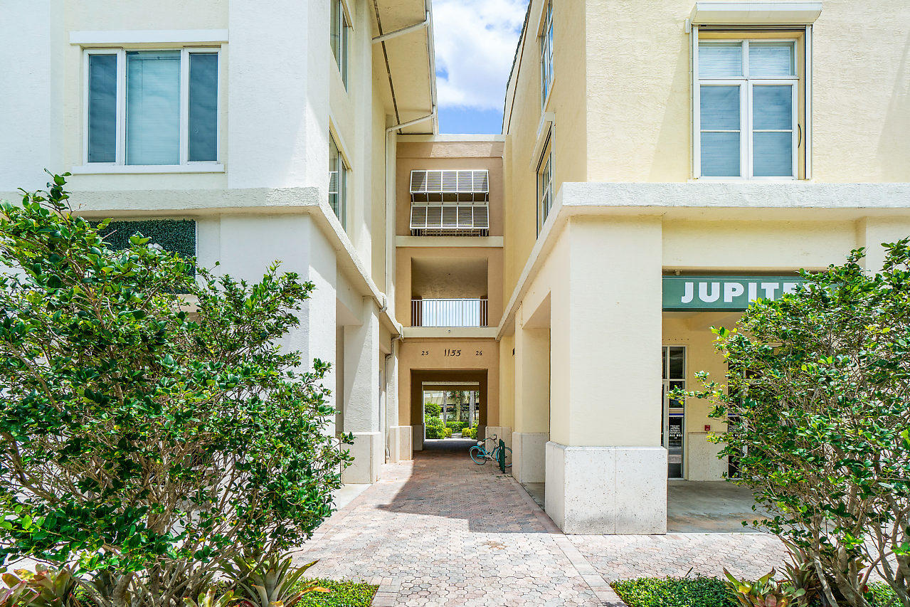 1155 Main Street, Unit 314 Jupiter, FL 33458 - Photo 3 of 36 002-1155MainSt-Jupiter-FL-small