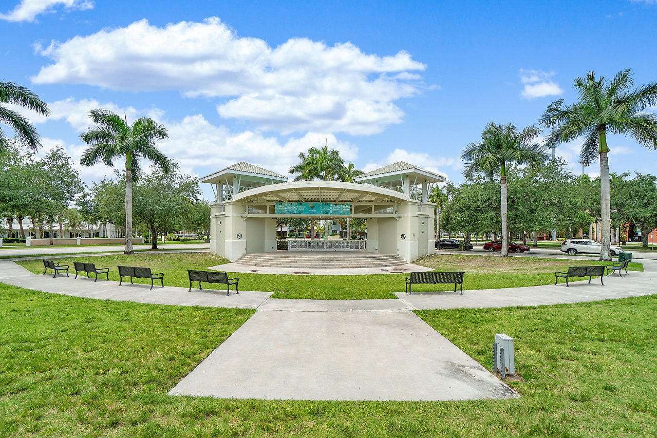 1155 Main Street, Unit 314 Jupiter, FL 33458 - Photo 32 of 36 031-1155MainSt-Jupiter-FL-small