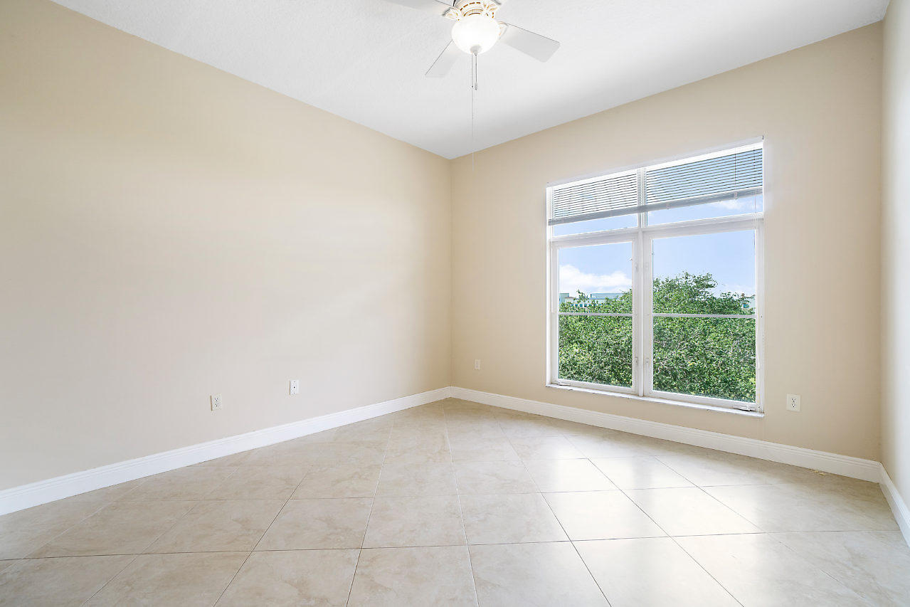 1155 Main Street, Unit 314 Jupiter, FL 33458 - Photo 7 of 36 006-1155MainSt-Jupiter-FL-small