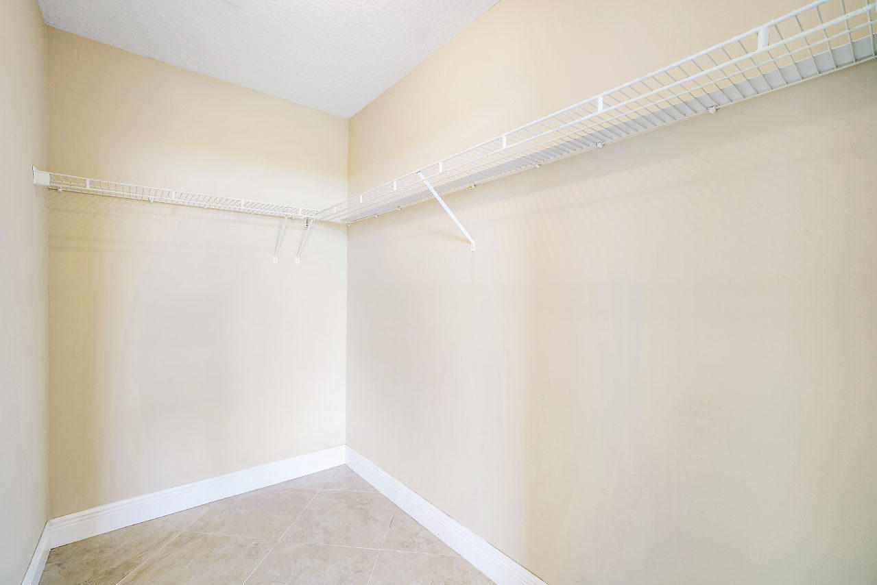 1155 Main Street, Unit 314 Jupiter, FL 33458 - Photo 8 of 36 007-1155MainSt-Jupiter-FL-small