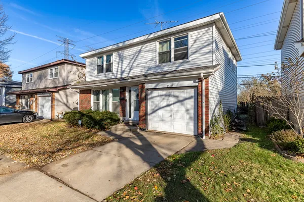$265,000 | 13415 South Mackinaw Avenue, Chicago, IL 60633