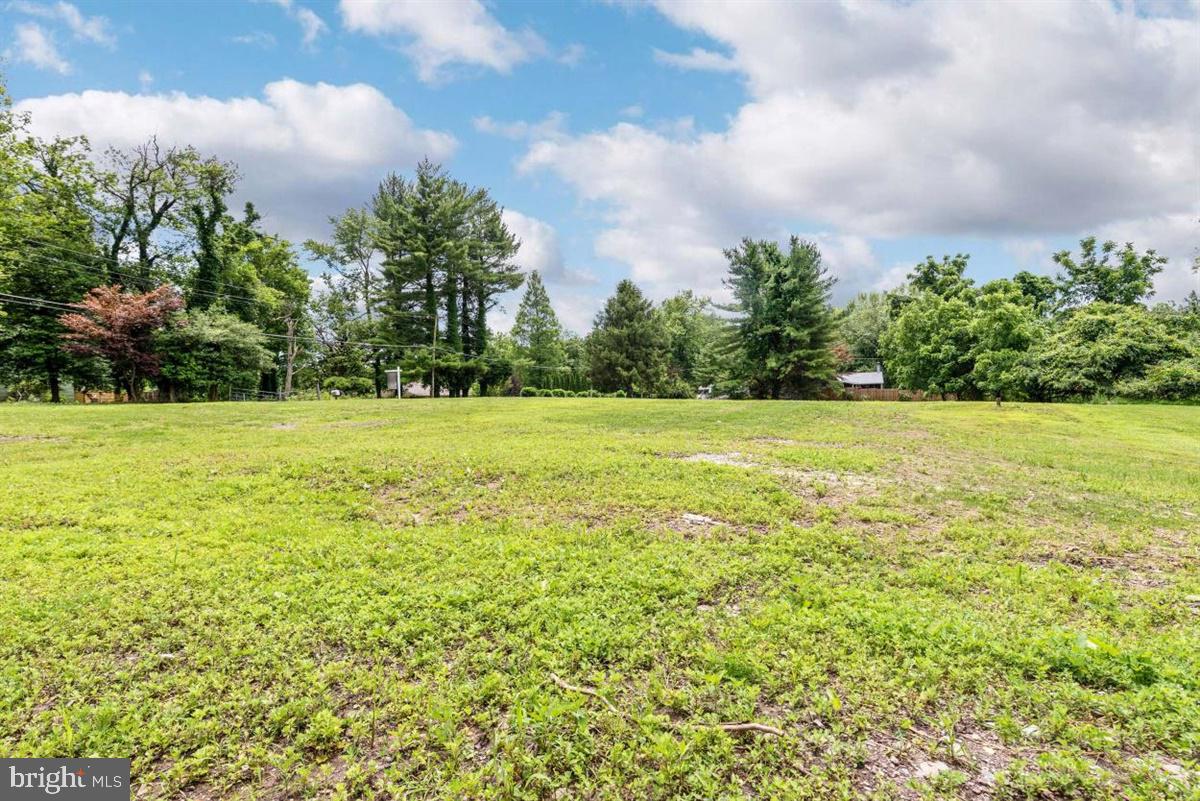 3002 Ridge Road Windsor Mill, MD 21244 - Photo 2 of 32