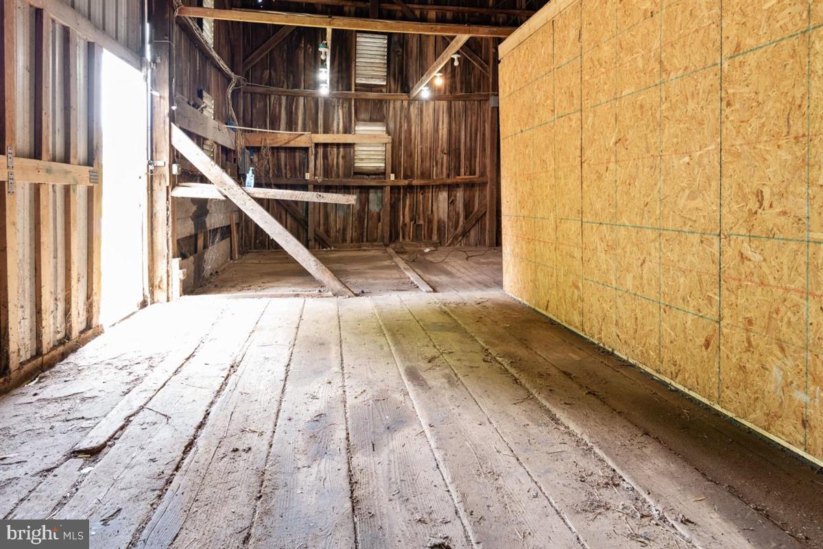 3002 Ridge Road Windsor Mill, MD 21244 - Photo 20 of 32