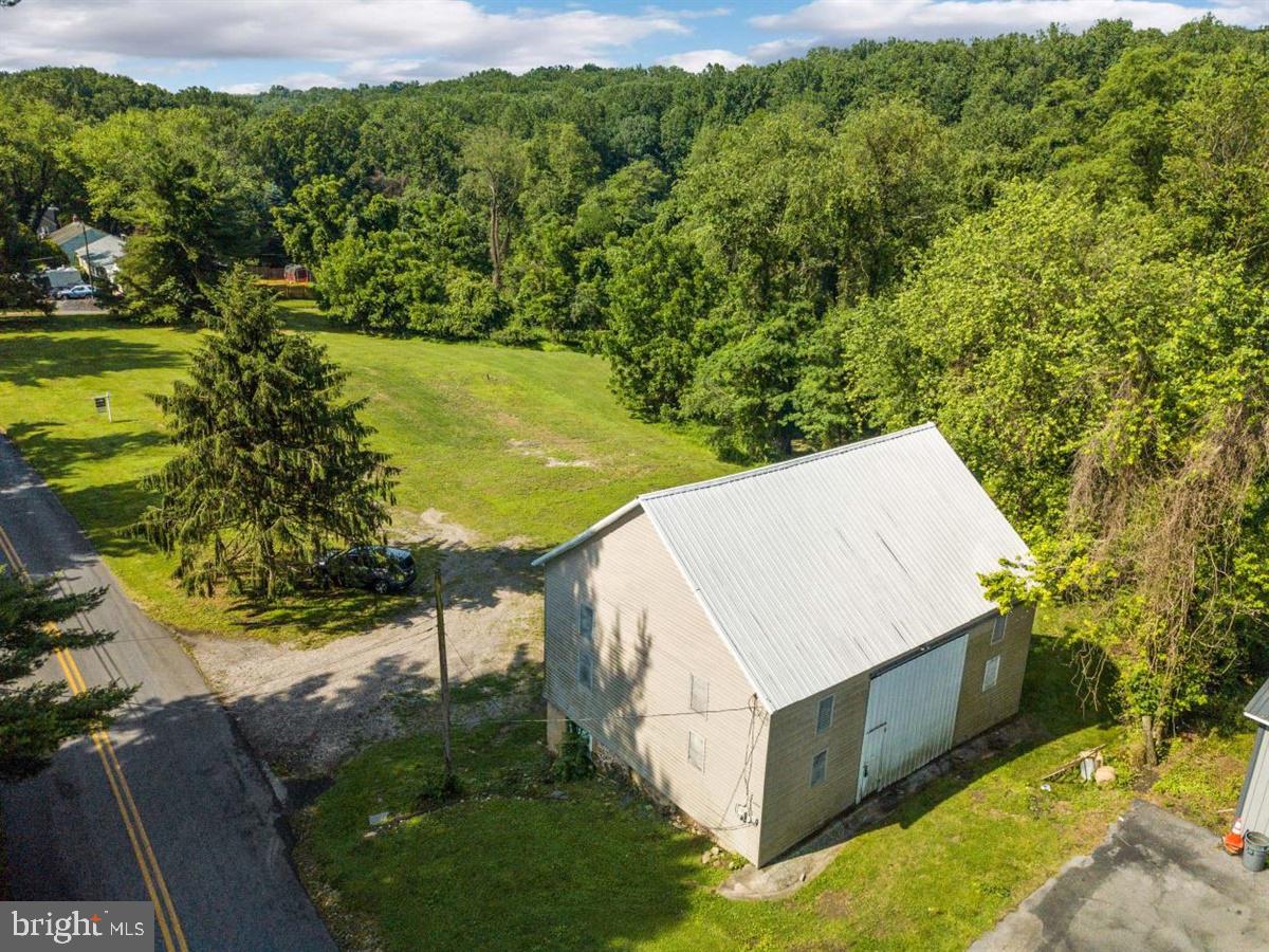 3002 Ridge Road Windsor Mill, MD 21244 - Photo 29 of 32