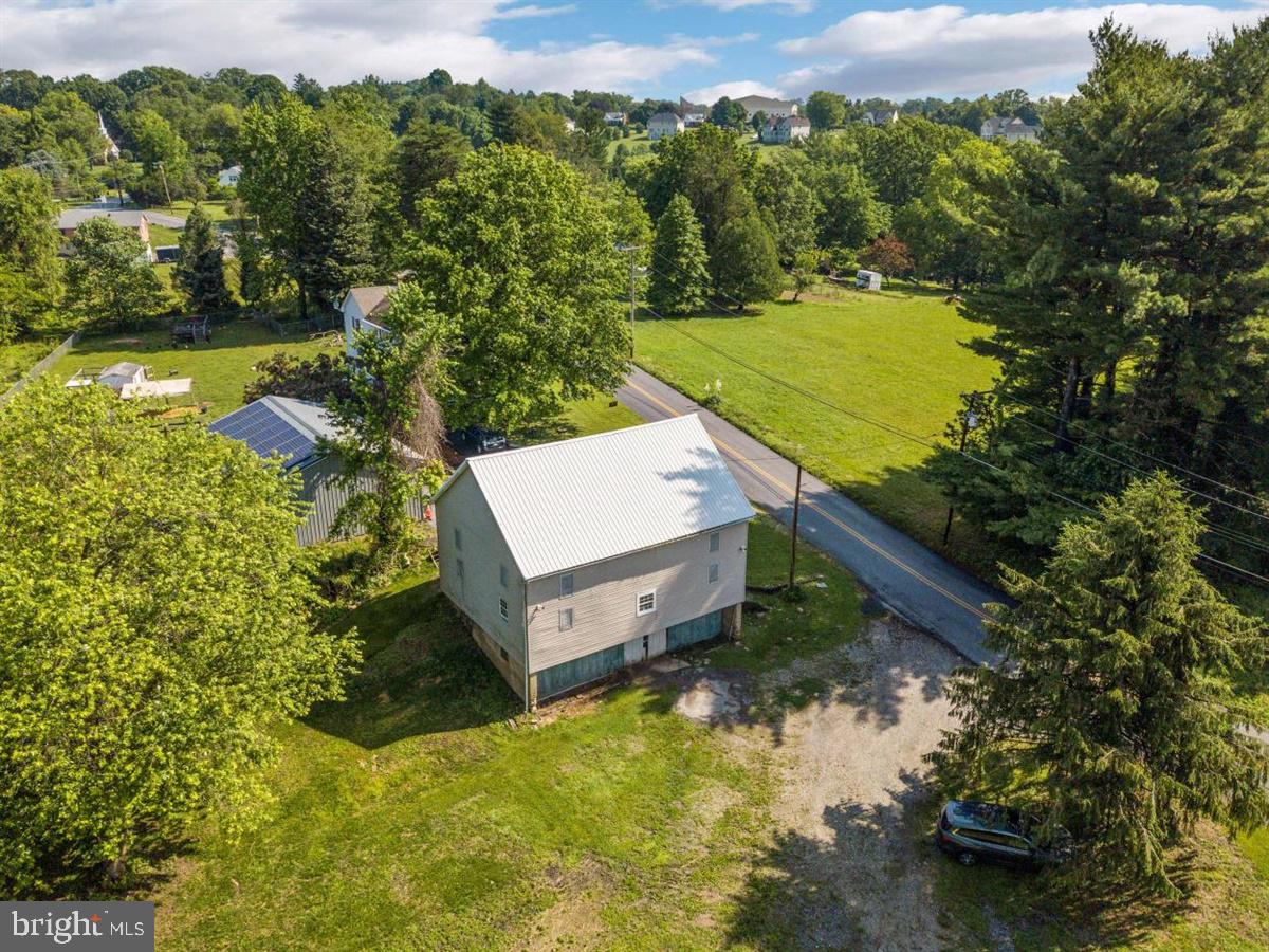 3002 Ridge Road Windsor Mill, MD 21244 - Photo 5 of 32