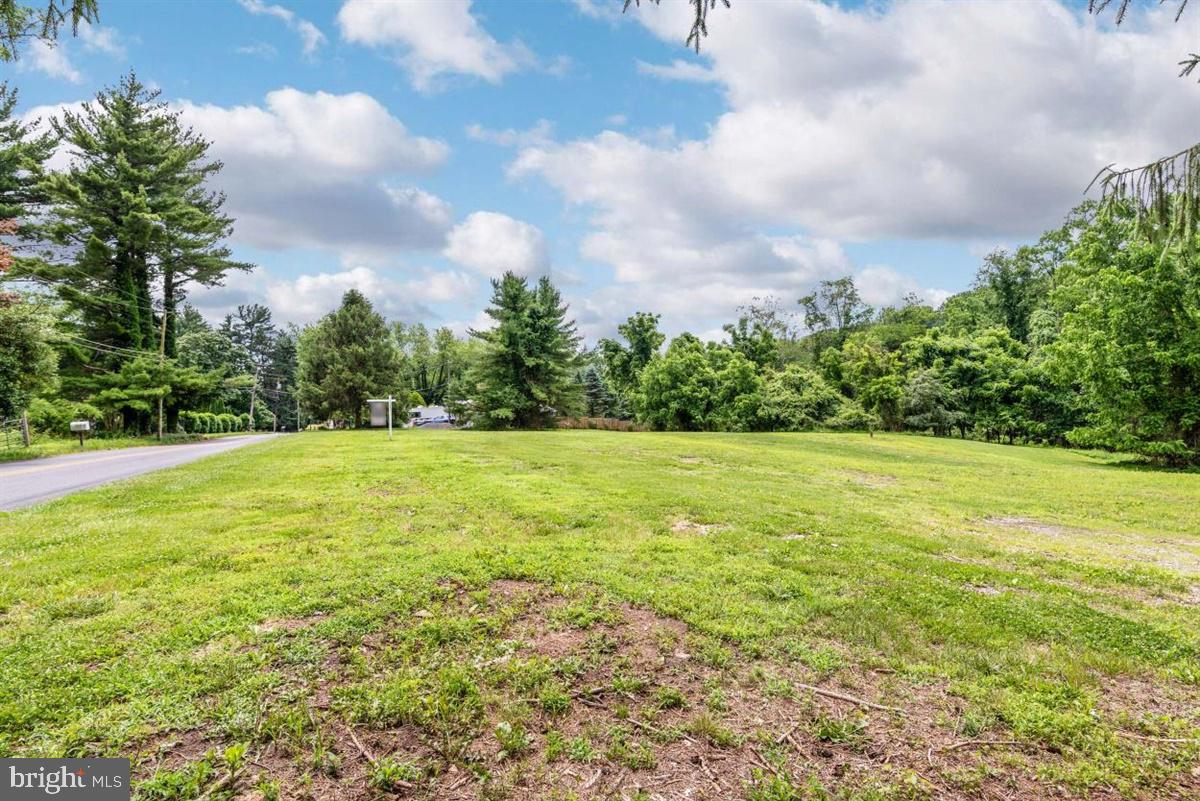 3002 Ridge Road Windsor Mill, MD 21244 - Photo 6 of 32