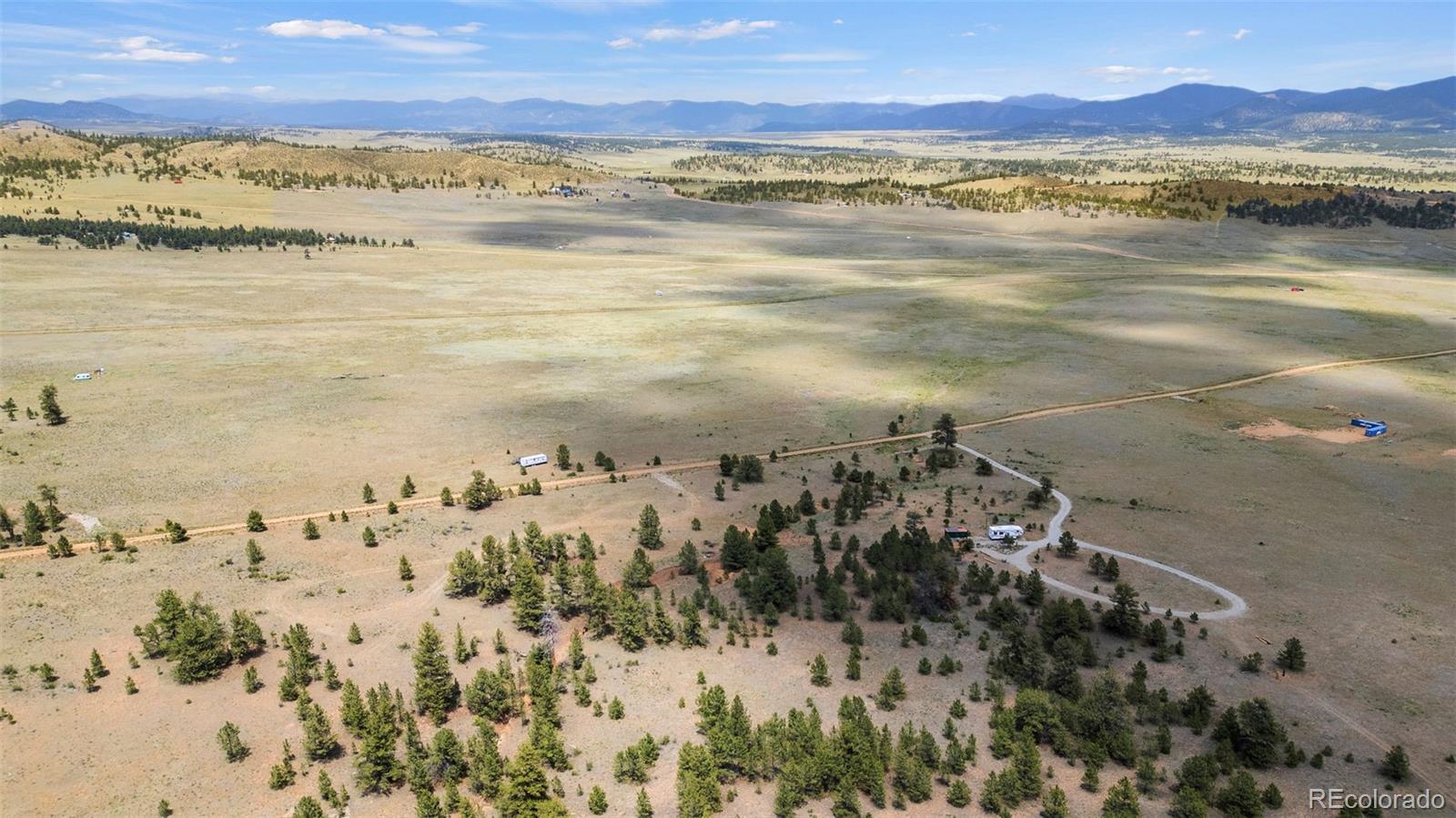 424 Mesa Road Hartsel, CO 80449 - Photo 15 of 19 a view of an ocean and a mountain