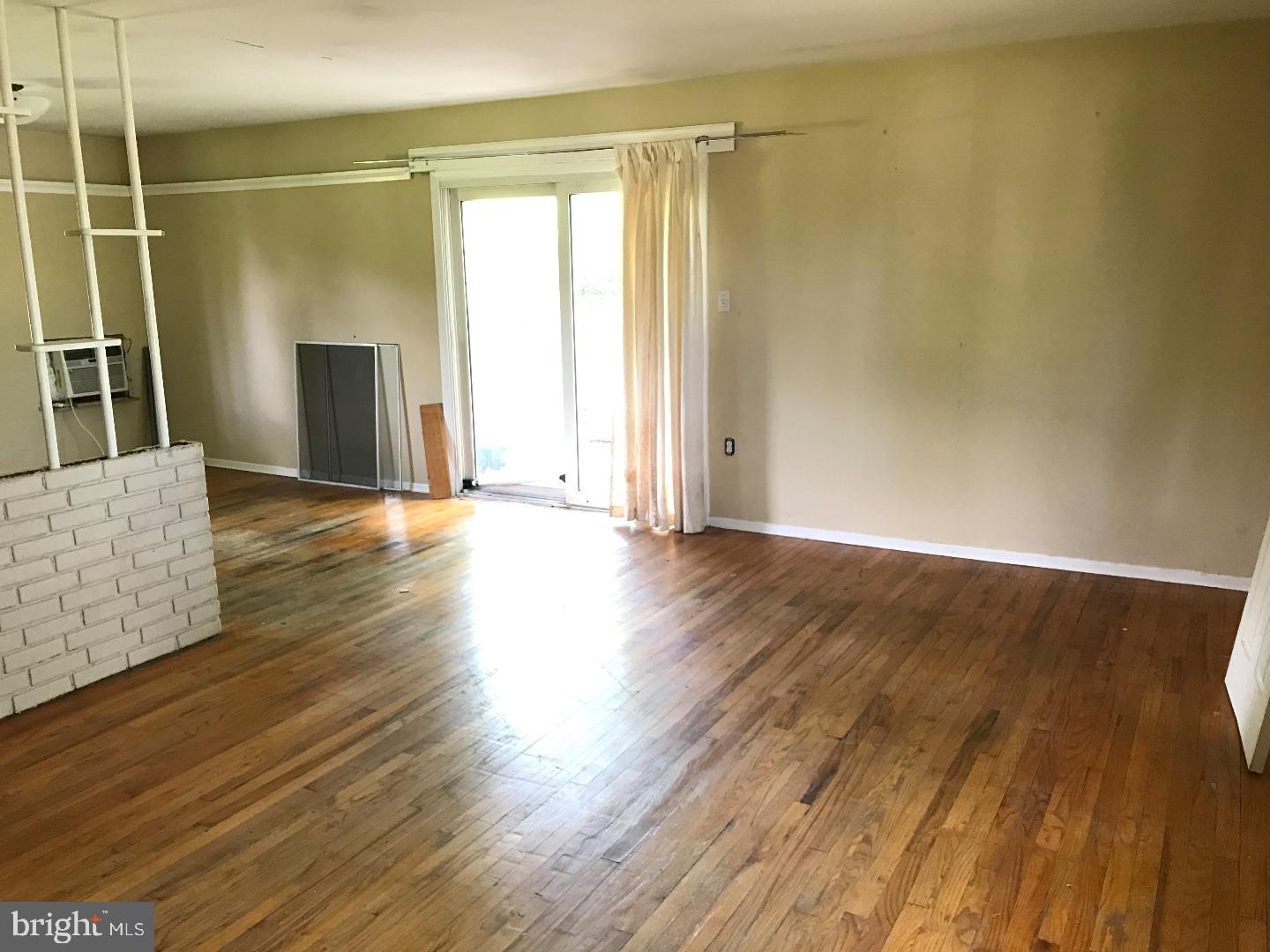 43 Crestview Road Phoenixville, PA 19460 - Photo 3 of 23 Gallery Image 3