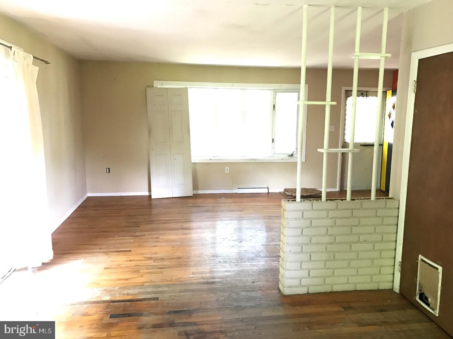 43 Crestview Road Phoenixville, PA 19460 - Photo 6 of 23 Gallery Image 6