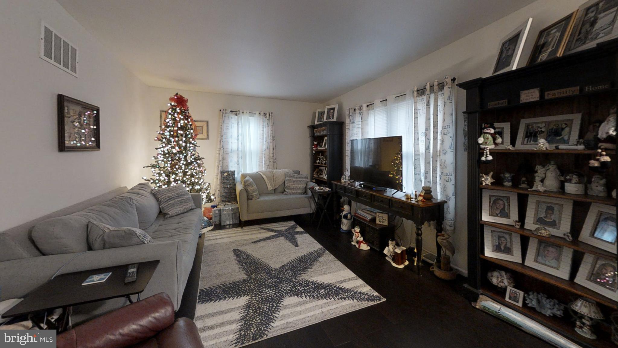 19 Nottingham Road Pennsville, NJ 08070 - Photo 17 of 49