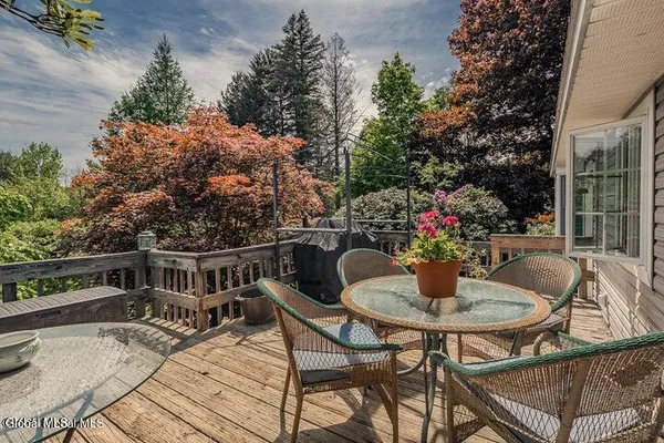 $565,000 | 7 Western Avenue, Charlton, NY 12010