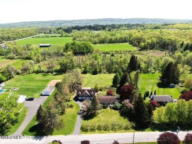 $565,000 | 7 Western Avenue, Charlton, NY 12010