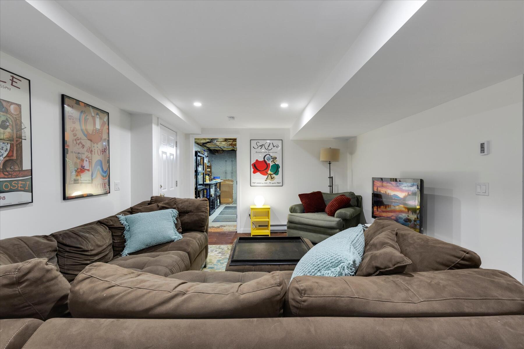 72 Dory Lane Eastham, MA 02642 - Photo 32 of 57 a living room with furniture and a couch