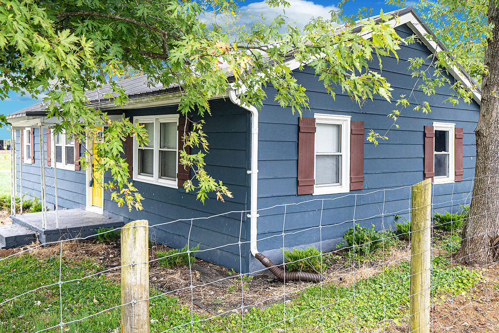 486 Larue Road Paris, KY 40361 - Photo 16 of 18 LARUE--9