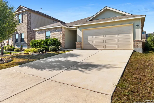 $320,000 | 12307 Tower Forest, San Antonio, TX 78253
