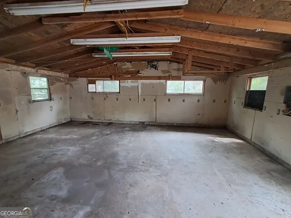 $225,000 | 401 Forsyth Street, Barnesville, GA 30204